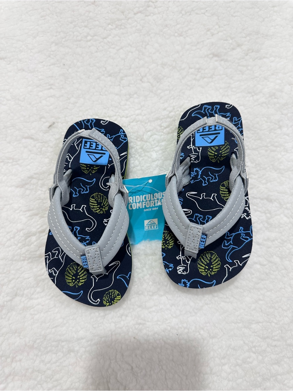 Reef Kids Navy Dino Print Flip Flops